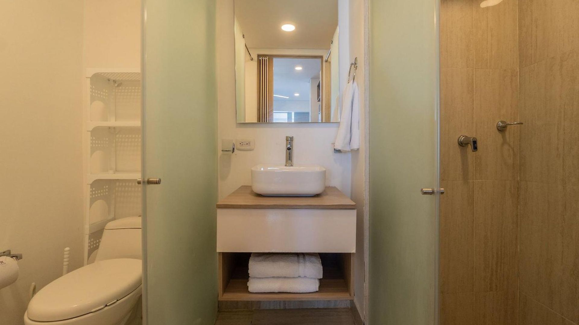 Apartamento Amanecer Hermoso Vista Al Lago-crespo Cb736