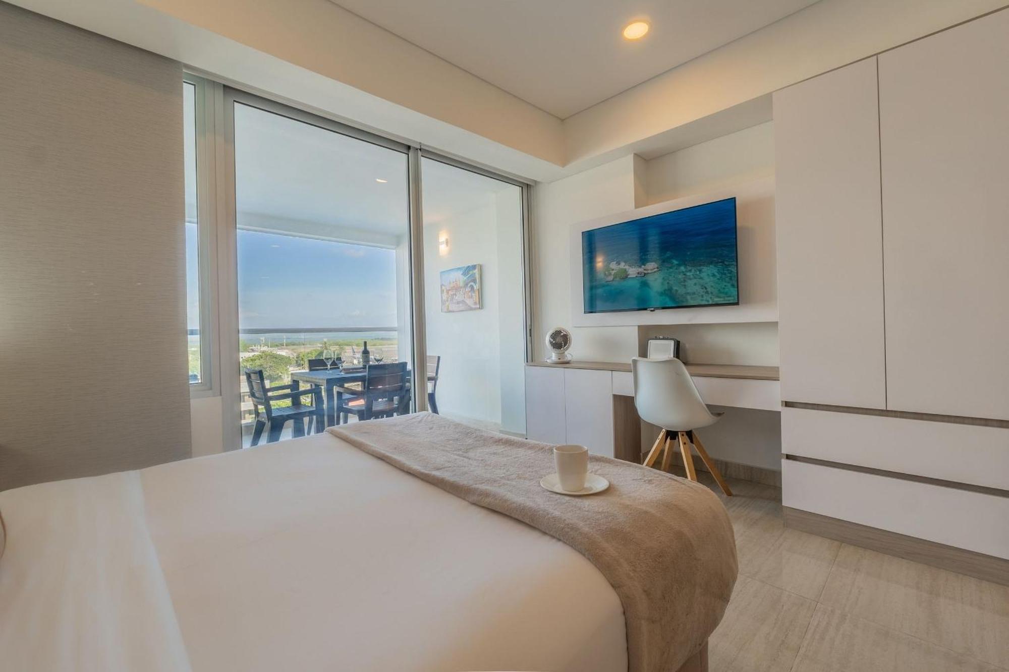 Amanecer Hermoso Vista Al Lago-crespo Cb736 Cartagena