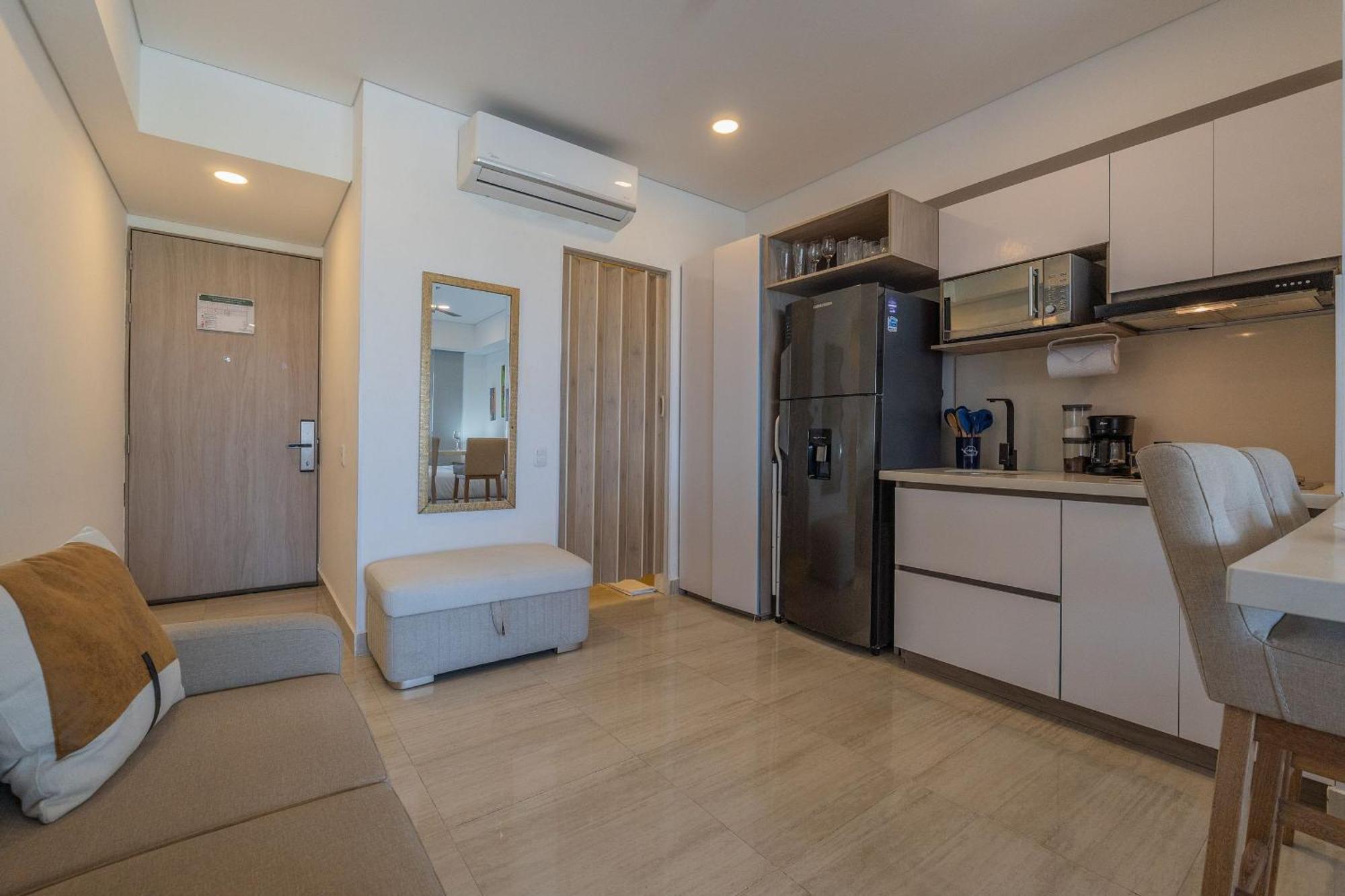 Amanecer Hermoso Vista Al Lago-crespo Cb736 Apartment Cartagena